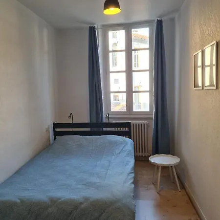 Appartement Le Romeo, De Plein Pied En Centre Foix